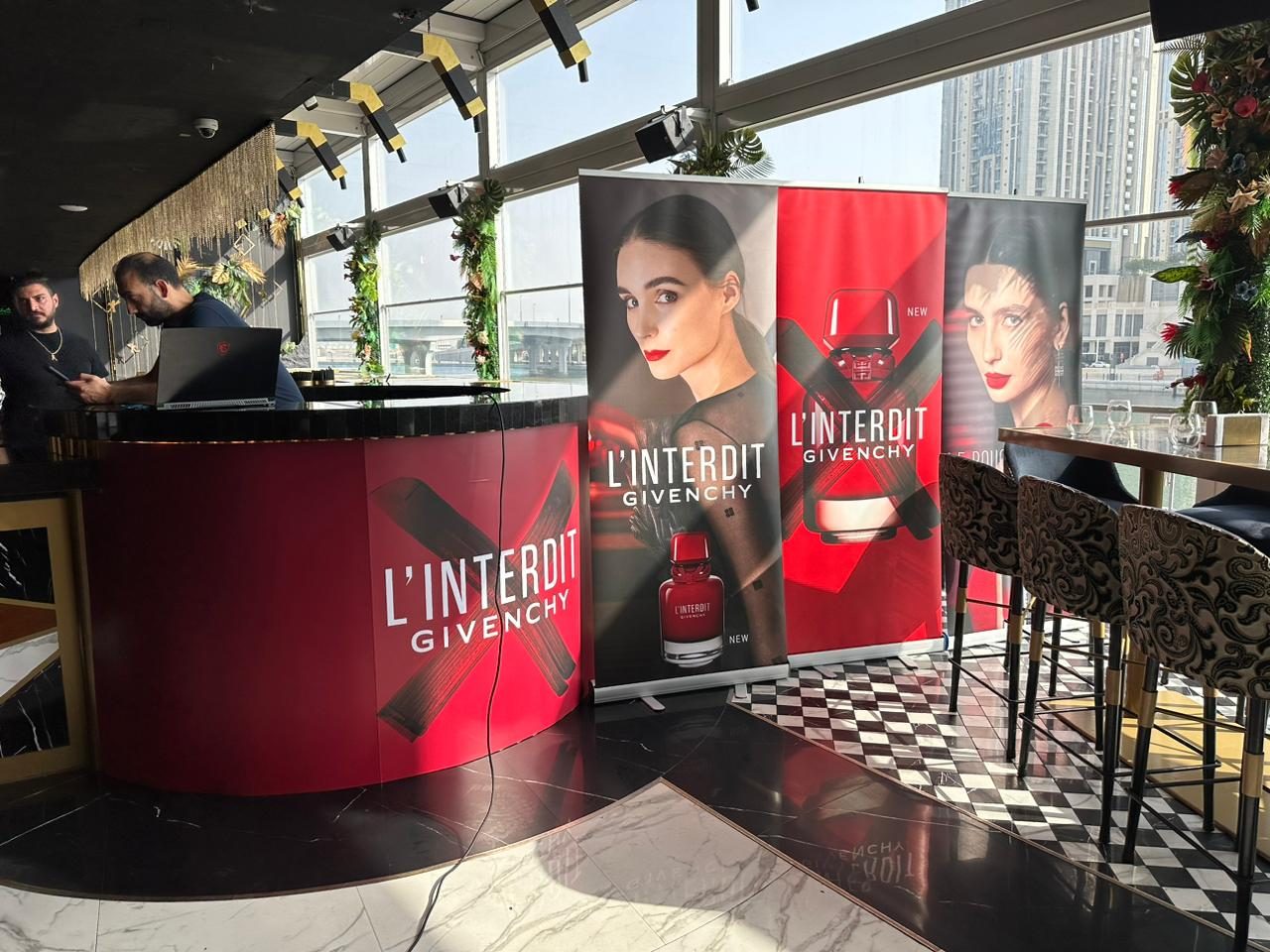 Givenchy Event exhibition stand, Bar counter